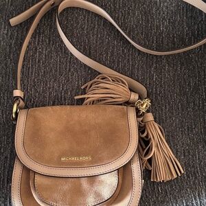 Michael Kors Crossbody Dunn Suede Saddle bag